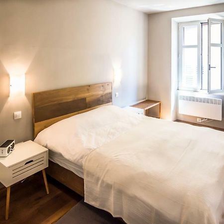 Apartment Festina Lente Ровин Екстериор снимка